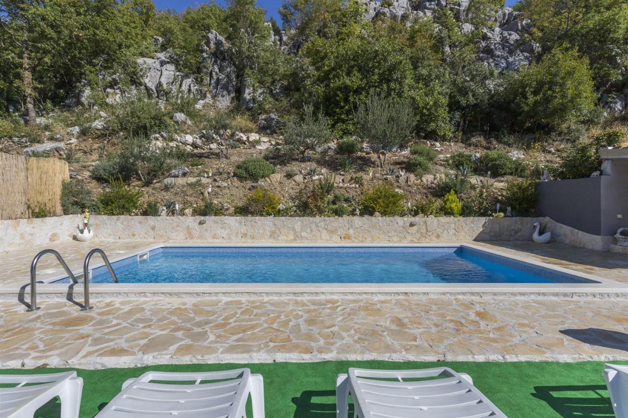 Holiday Home Dijamant Kučiće Εξωτερικό φωτογραφία