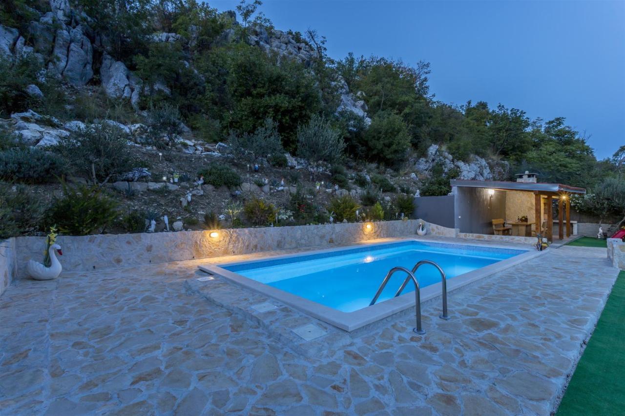 Holiday Home Dijamant Kučiće Εξωτερικό φωτογραφία
