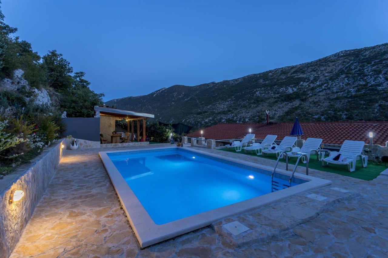 Holiday Home Dijamant Kučiće Εξωτερικό φωτογραφία