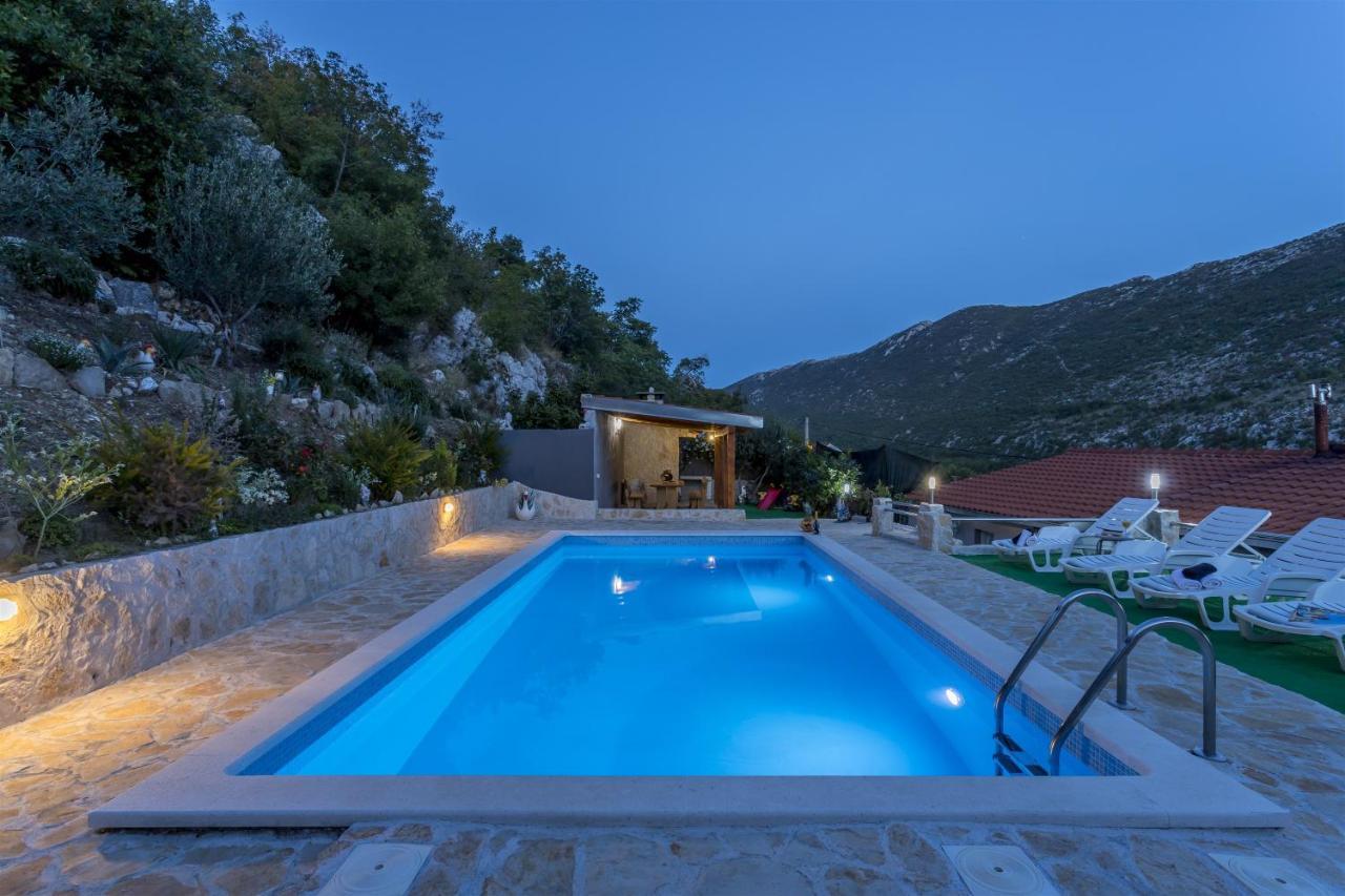 Holiday Home Dijamant Kučiće Εξωτερικό φωτογραφία