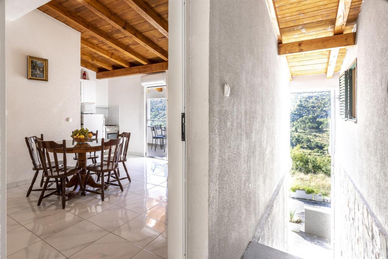 Holiday Home Dijamant Kučiće Εξωτερικό φωτογραφία